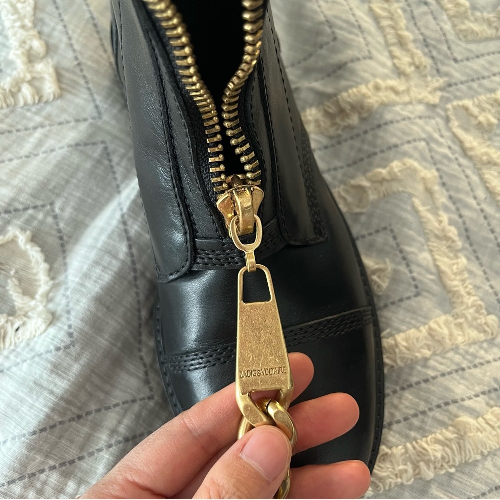Zadig & Voltaire Black Boots with‎ Gold front zipper Accents 39 - Picture 6 of 9